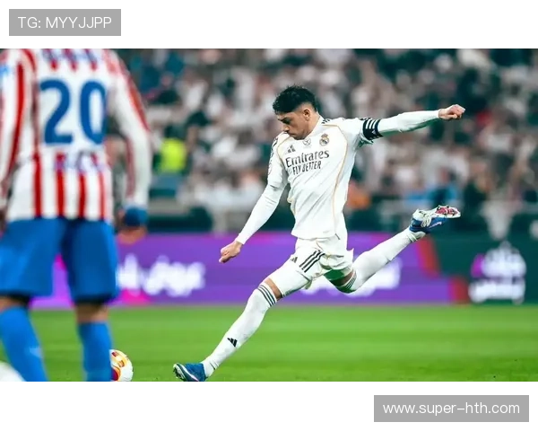 战术板：解析皇马战胜马竞的超级杯半决赛，巴尔韦德的战术价值